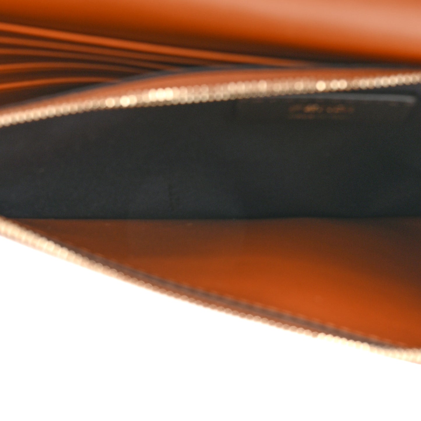 Vitello King Tamponato Logo Embossed Medium Wallet On Chain Cuoio