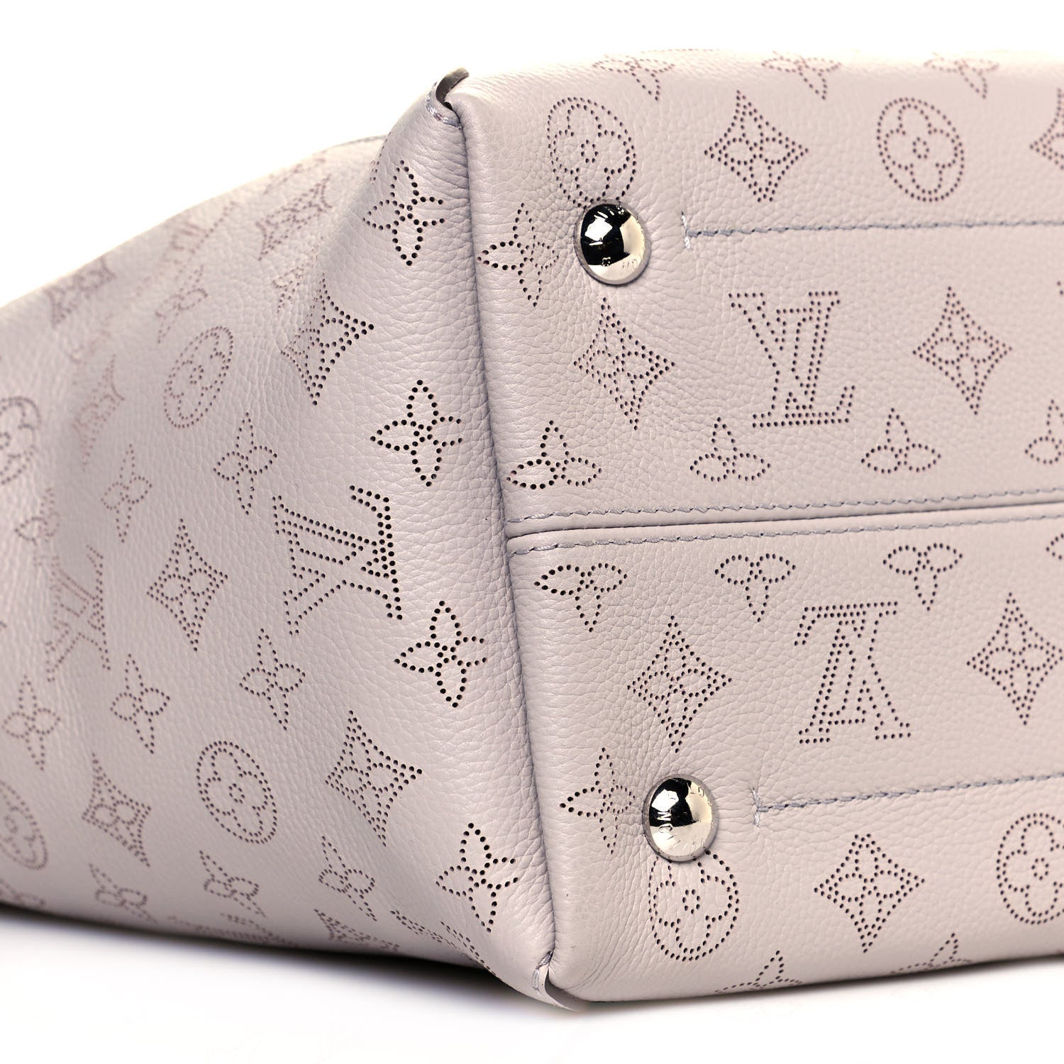 Louis Vuitton Mahina Hina MM Brume 9 of 11