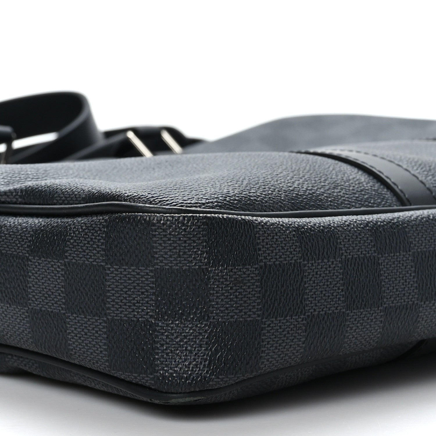 Louis Vuitton Damier Graphite Porte Documents Voyage PM 7 of 8