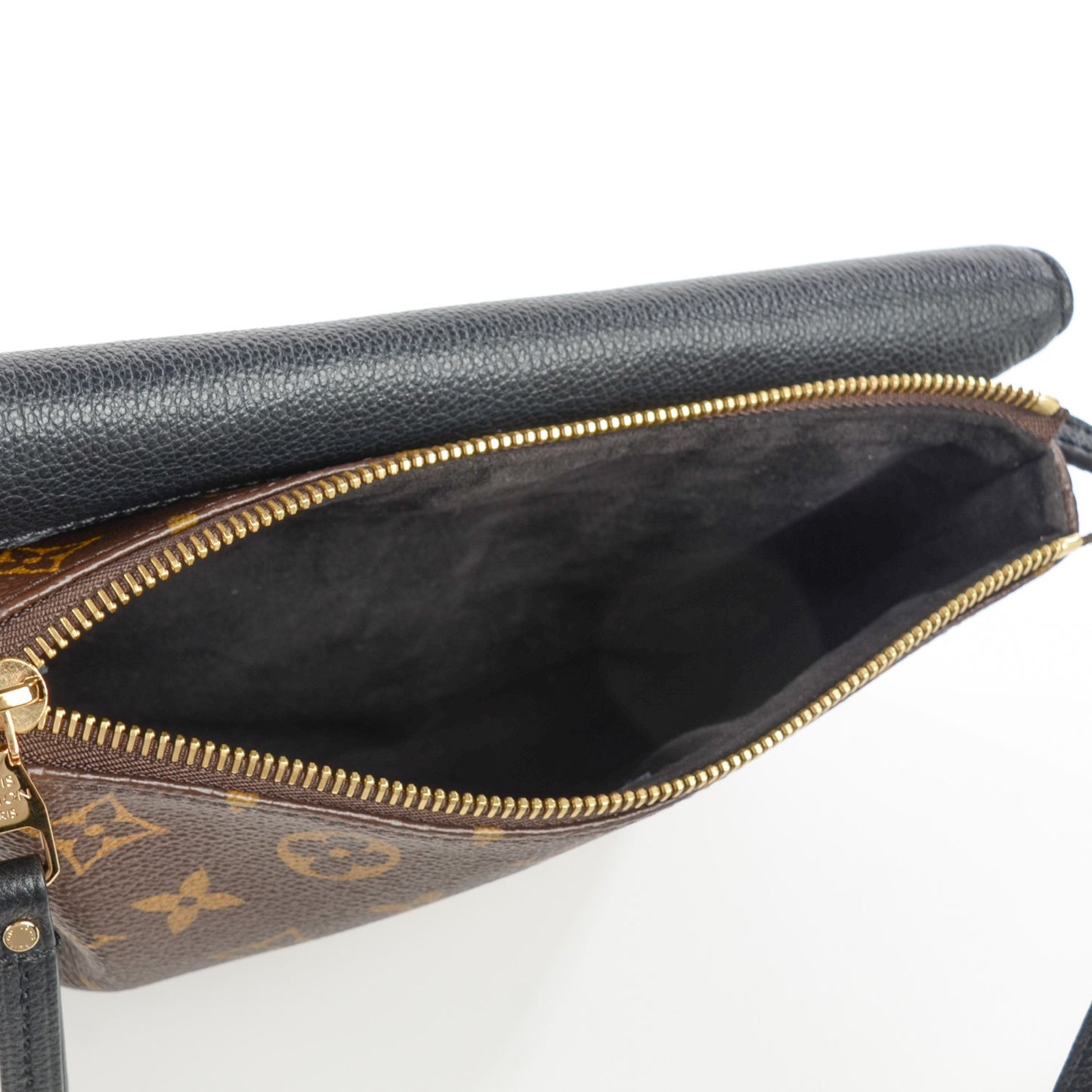 Monogram Twice Black