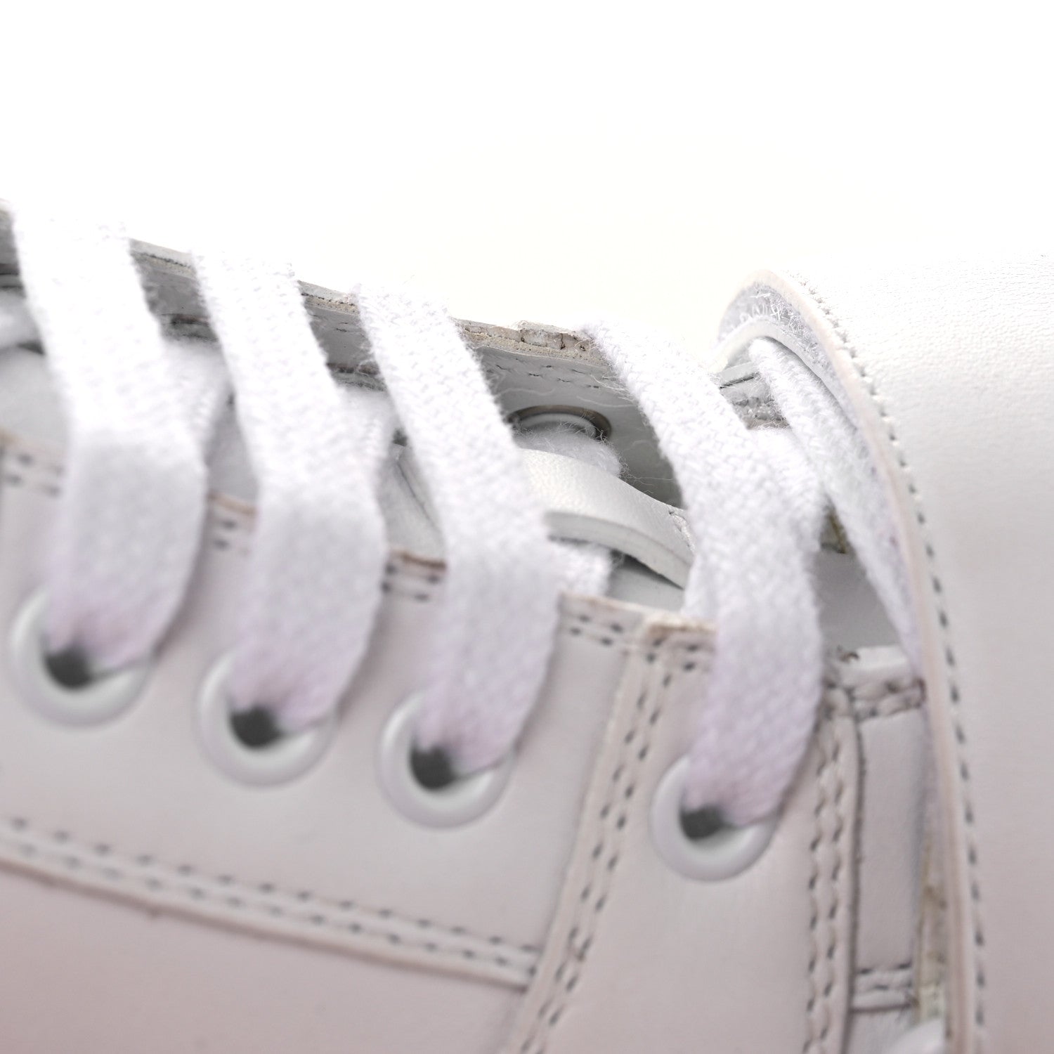 Saint Laurent Calfskin Lax Mid Top Sneakers 39 White 15 of 16