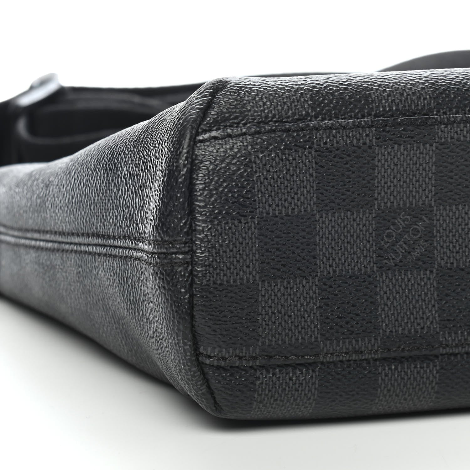 Louis Vuitton Damier Graphite Mick PM 7 of 9