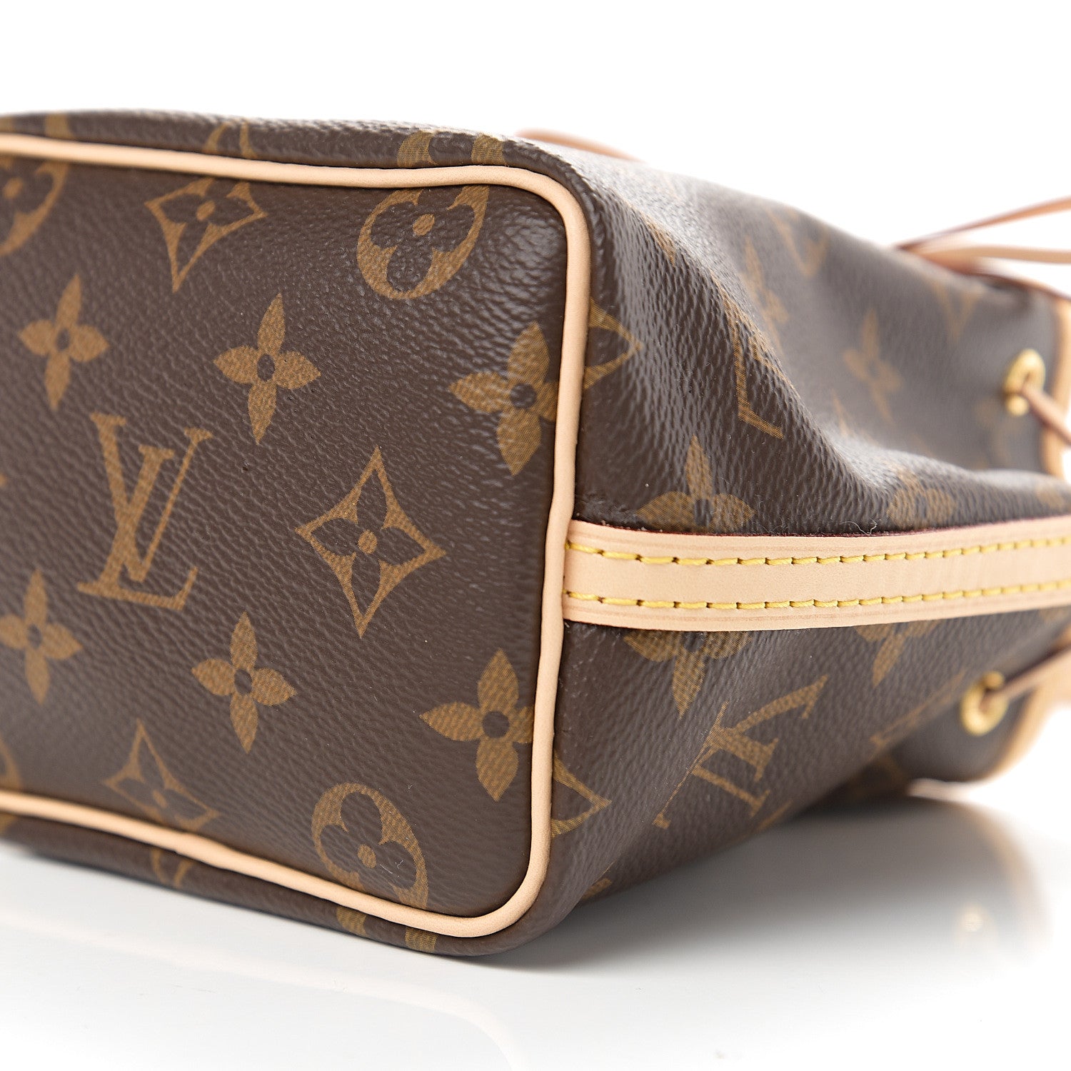 Louis Vuitton Monogram Nano Noe 8 of 9