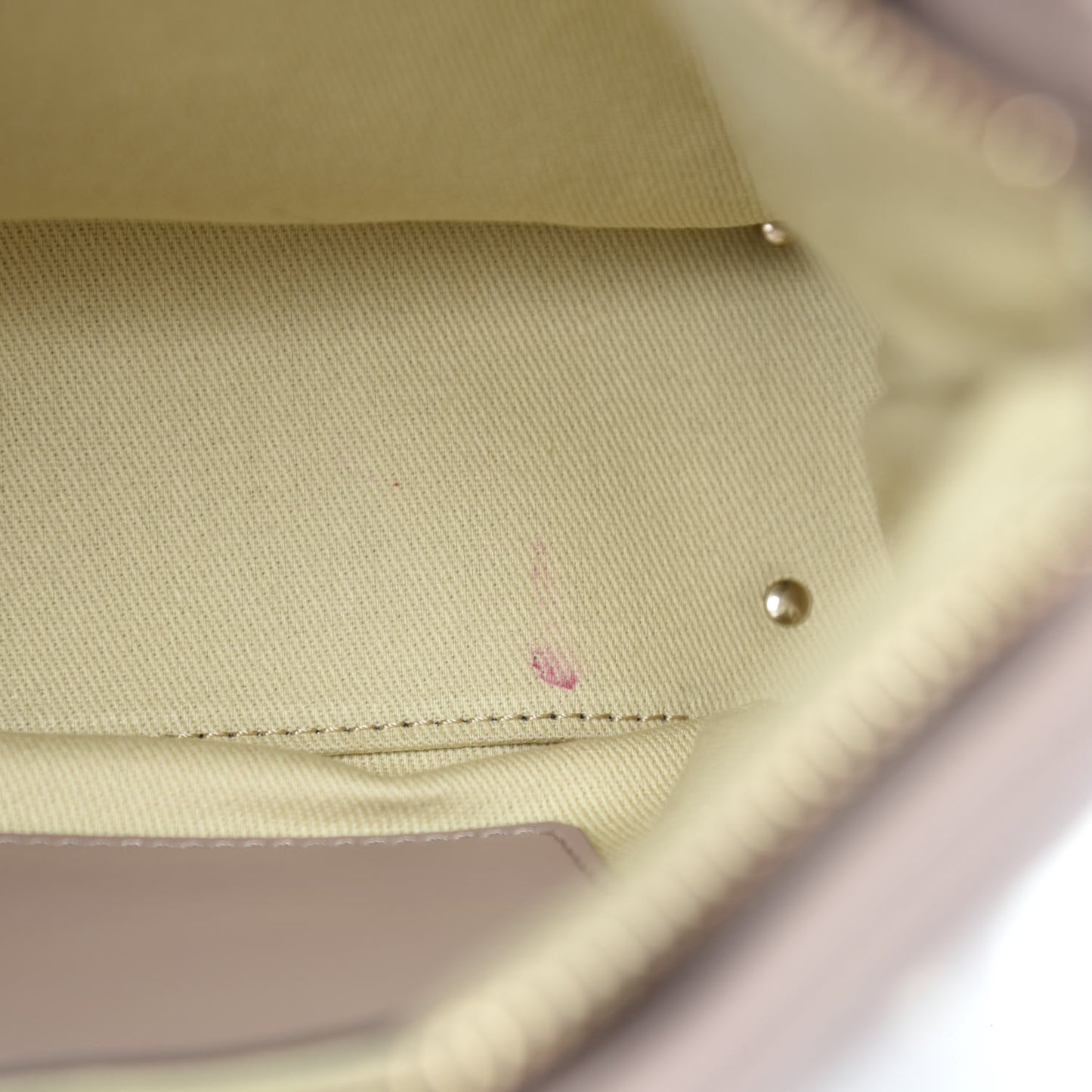 Nappa Candystud Shoulder Bag Poudre