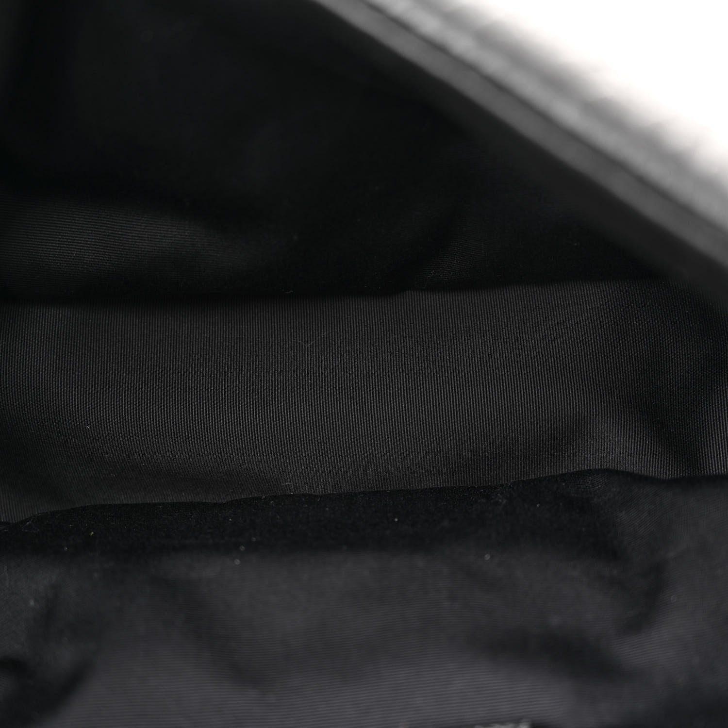 Saint Laurent Grained Lambskin Large Calypso Black 5 of 10