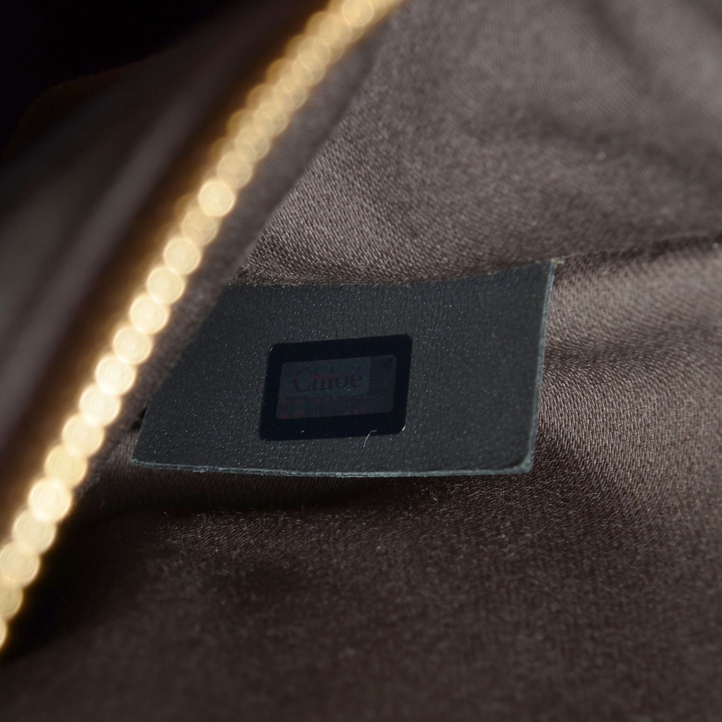 Smooth Calfskin Medium Baylee Tote Mushroom Black