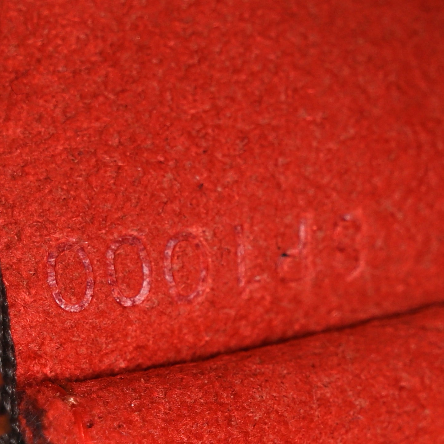 Damier Ebene Marais Bucket Pouch