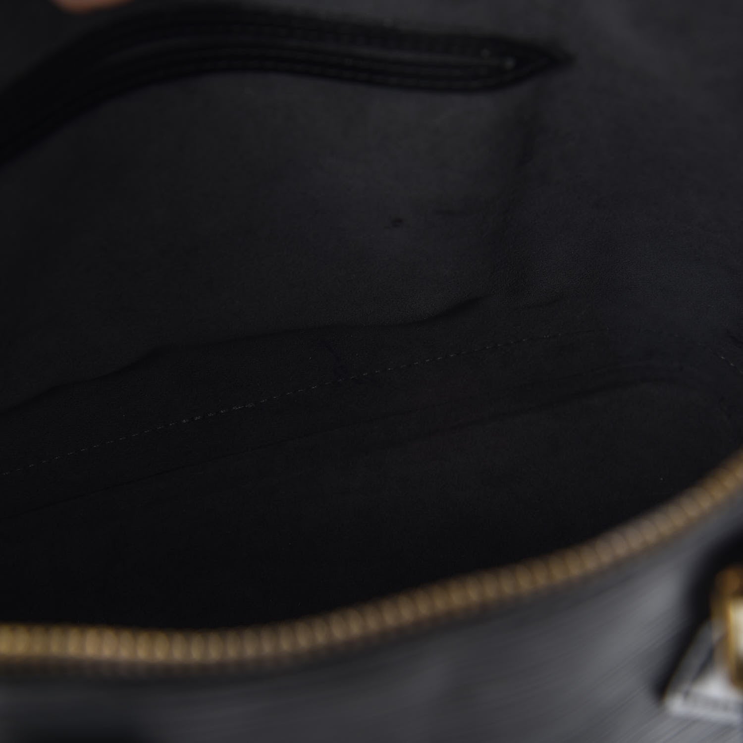 Louis Vuitton Epi Alma PM Black 12 of 14
