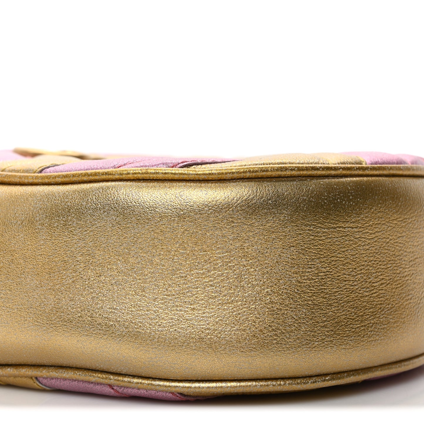 Metallic Nappa Matelasse Heart Mini GG Marmont Round Shoulder Bag Oro Vecchio Rosa
