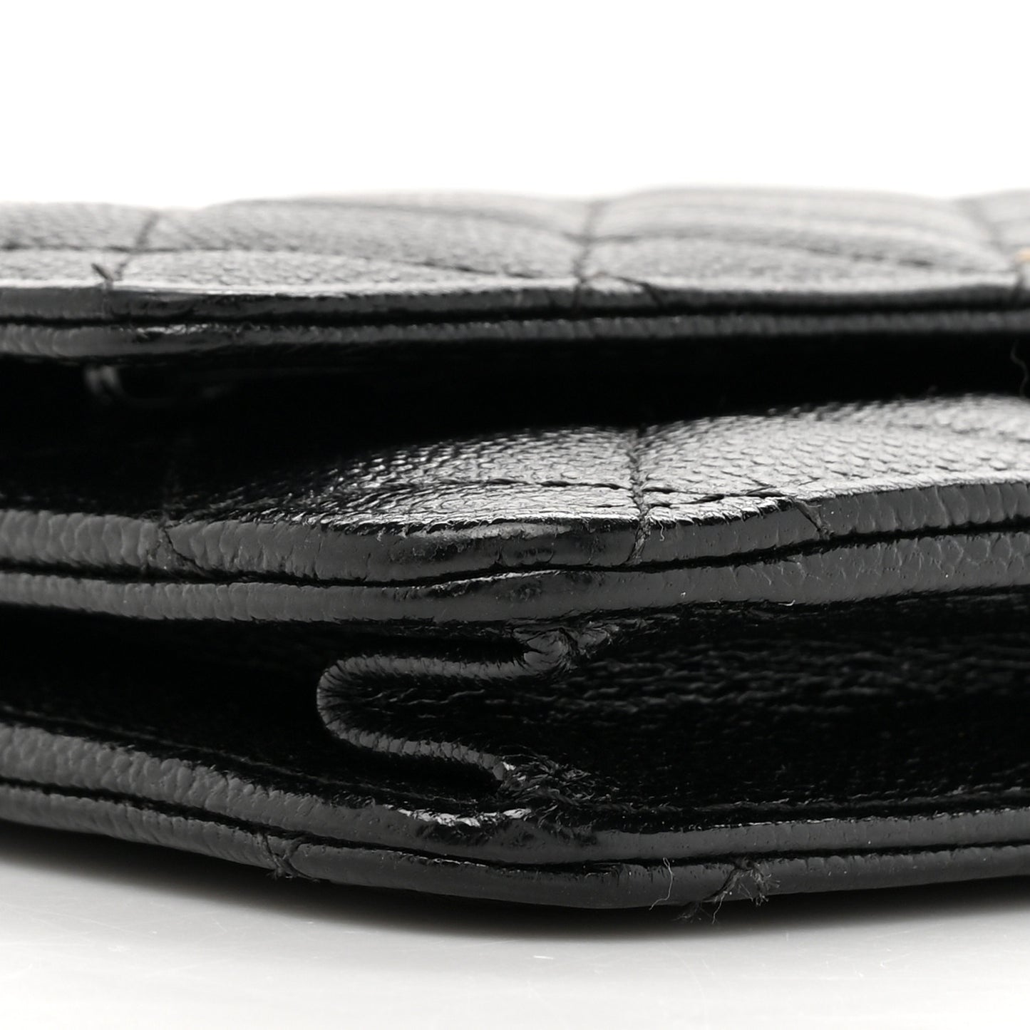 Caviar Quilted Golden Class Wallet On Chain WOC Black