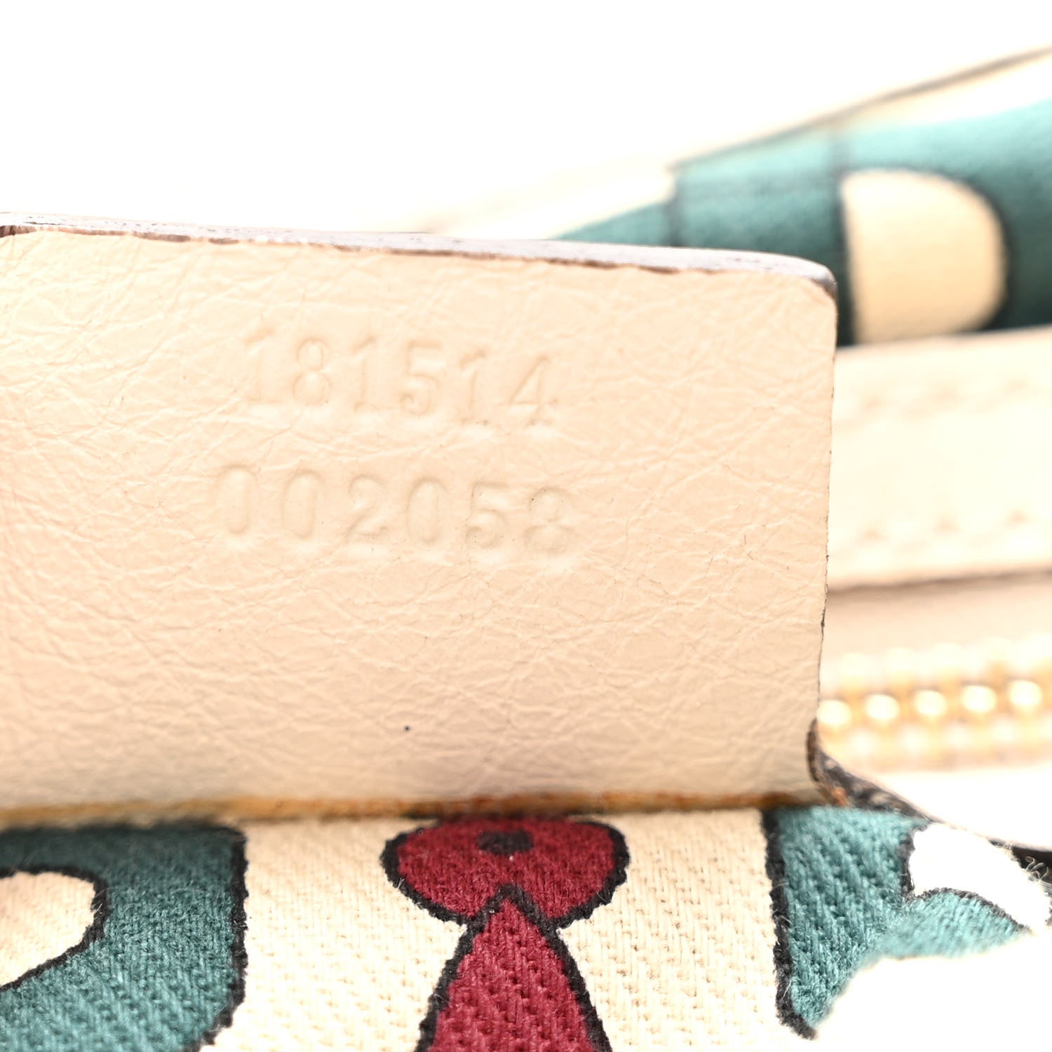 Gucci Calfskin Guccissima Trim Large Signoria Hobo Ivory 14 of 16