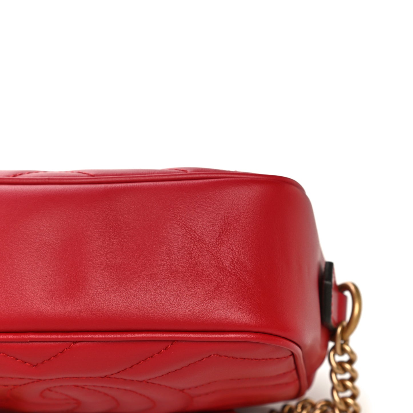 Calfskin Matelasse Mini GG Marmont Chain Shoulder Bag Hibiscus Red