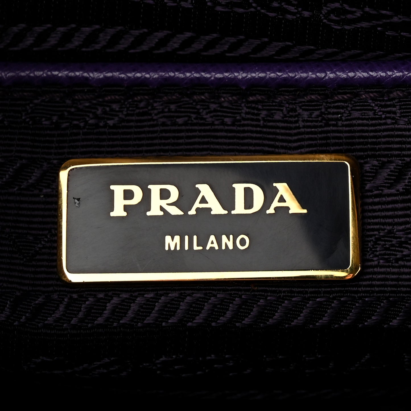 Saffiano Lux Parabole Tote Viola
