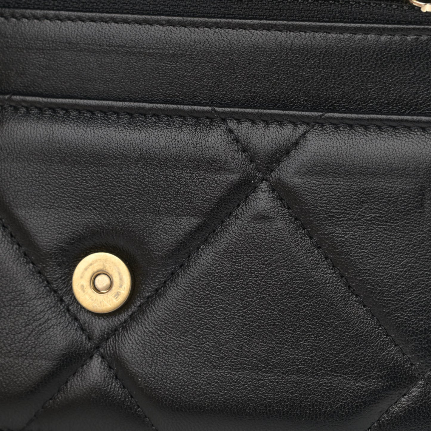 Lambskin Quilted Chanel 19 Wallet On Chain WOC Black