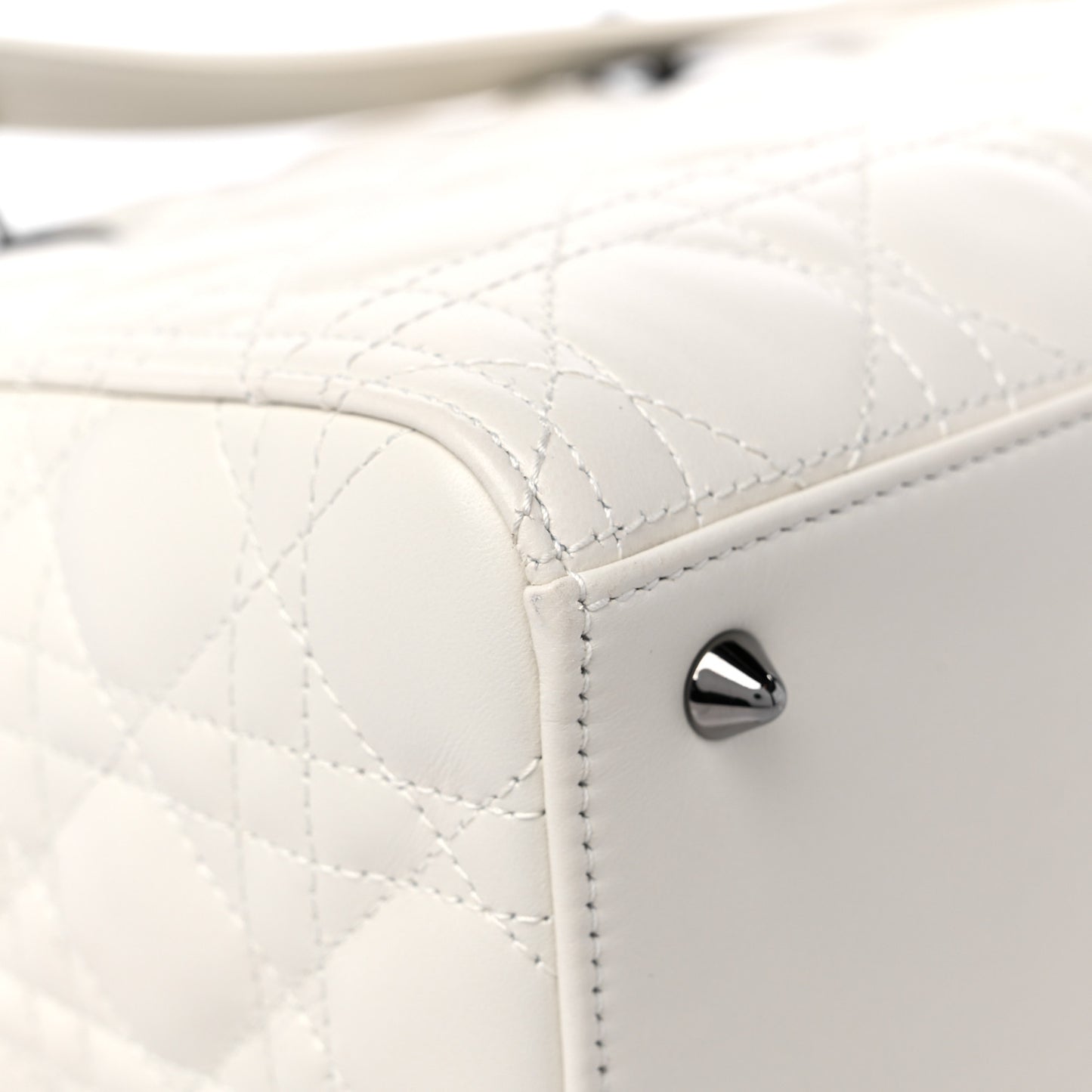Lambskin Cannage Medium Lady Dior White