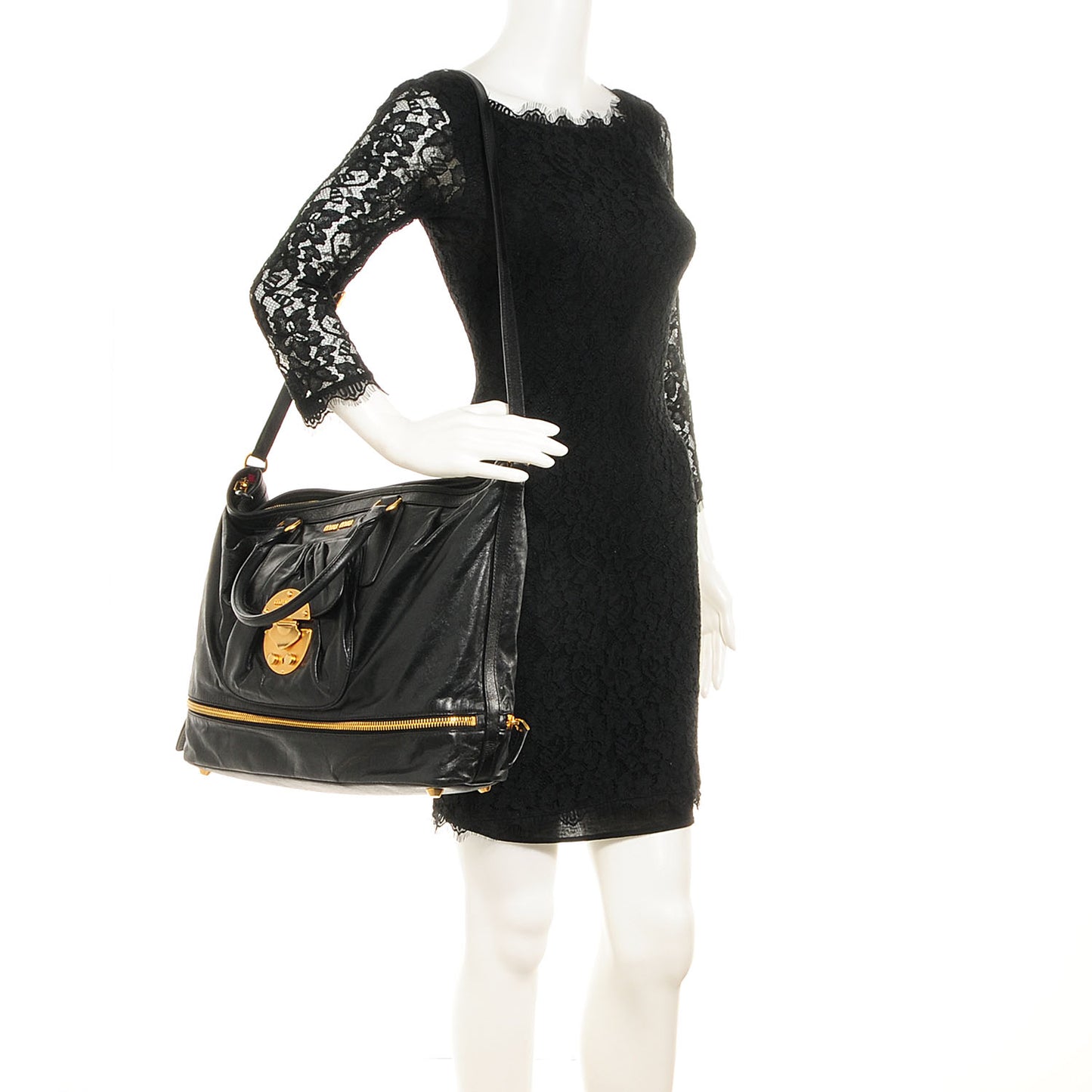 Vitello Twist Satchel Black