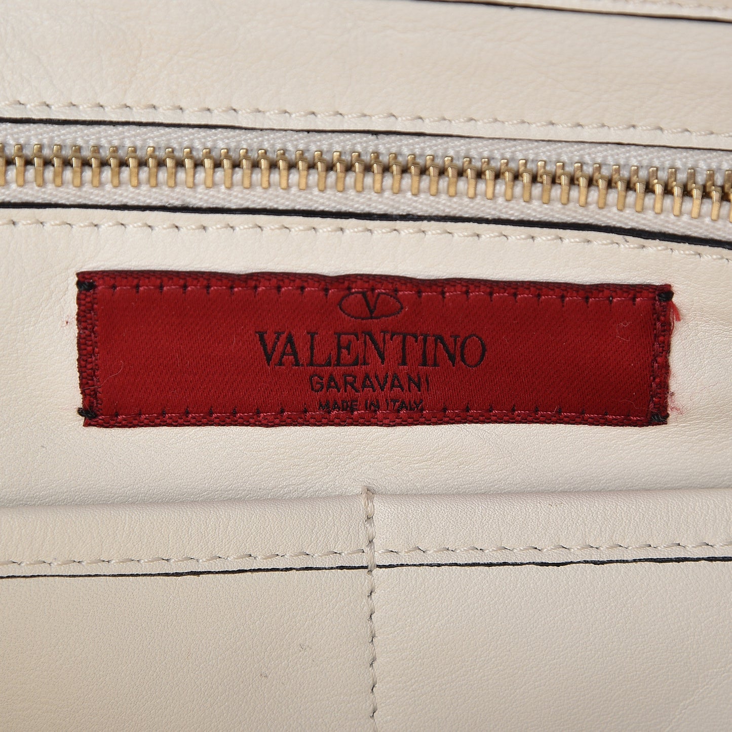 Vitello Medium Rockstud Tote Ivory