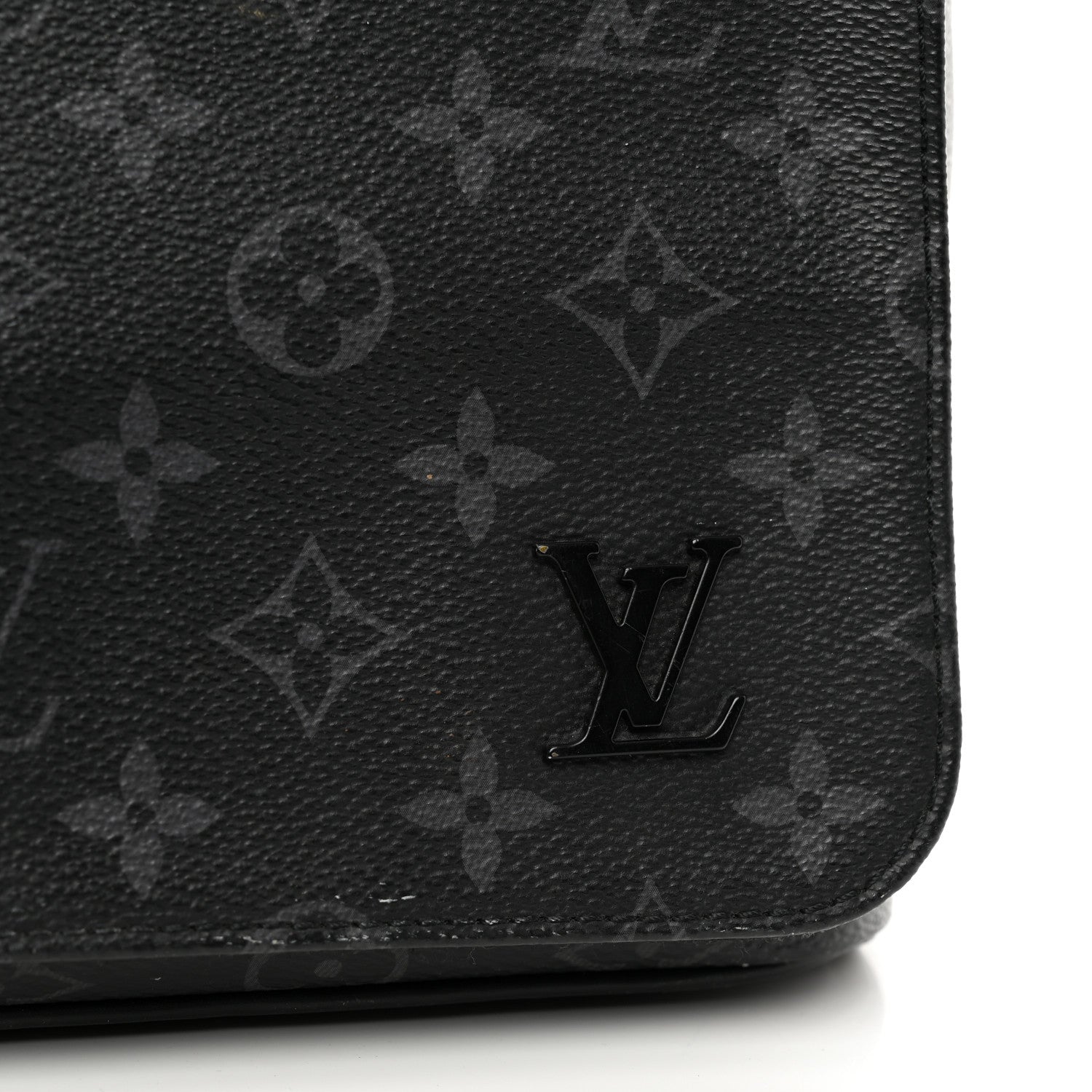 Louis Vuitton Monogram Eclipse District MM 12 of 12