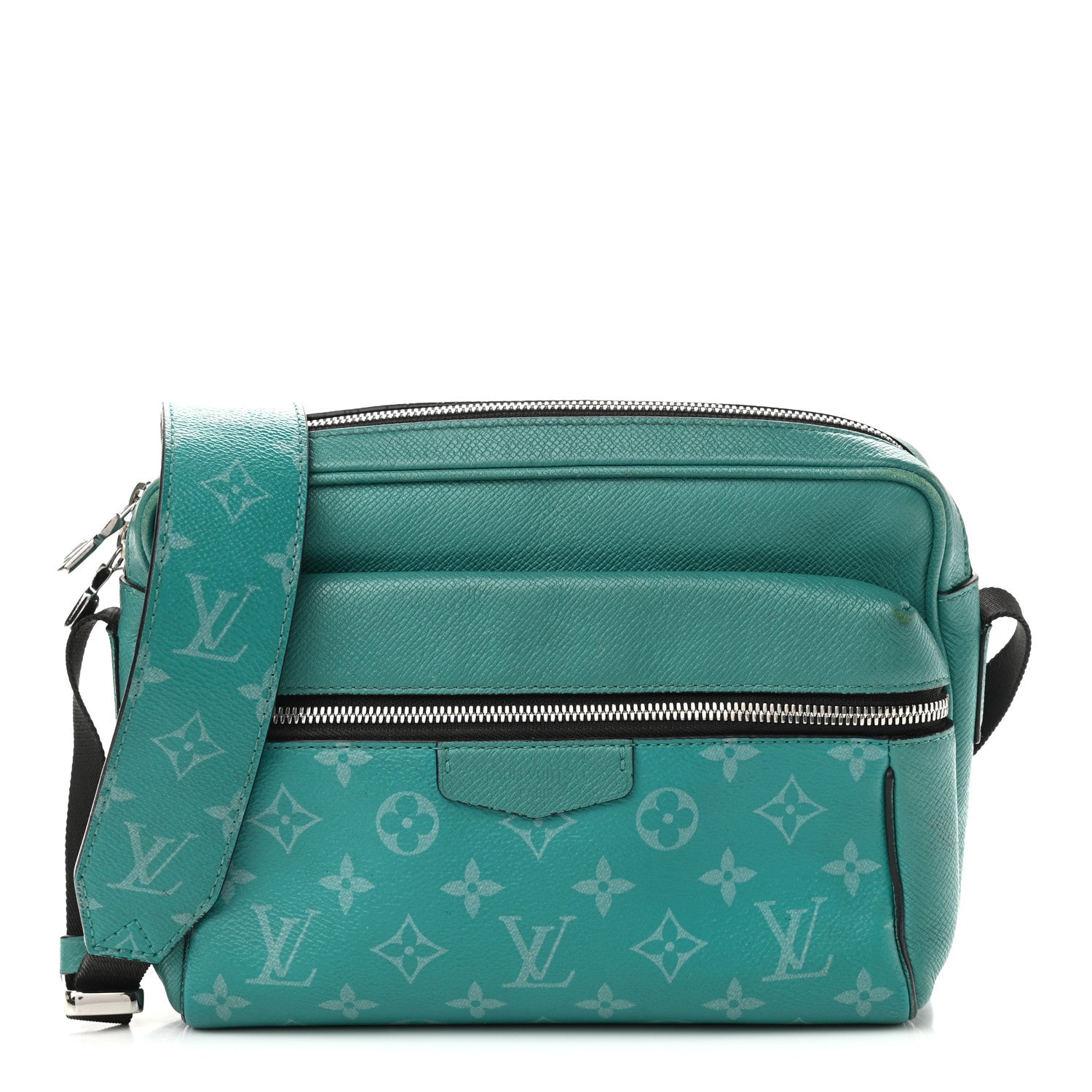 Louis Vuitton Taiga Monogram Outdoor Messenger Vert 1 of 14