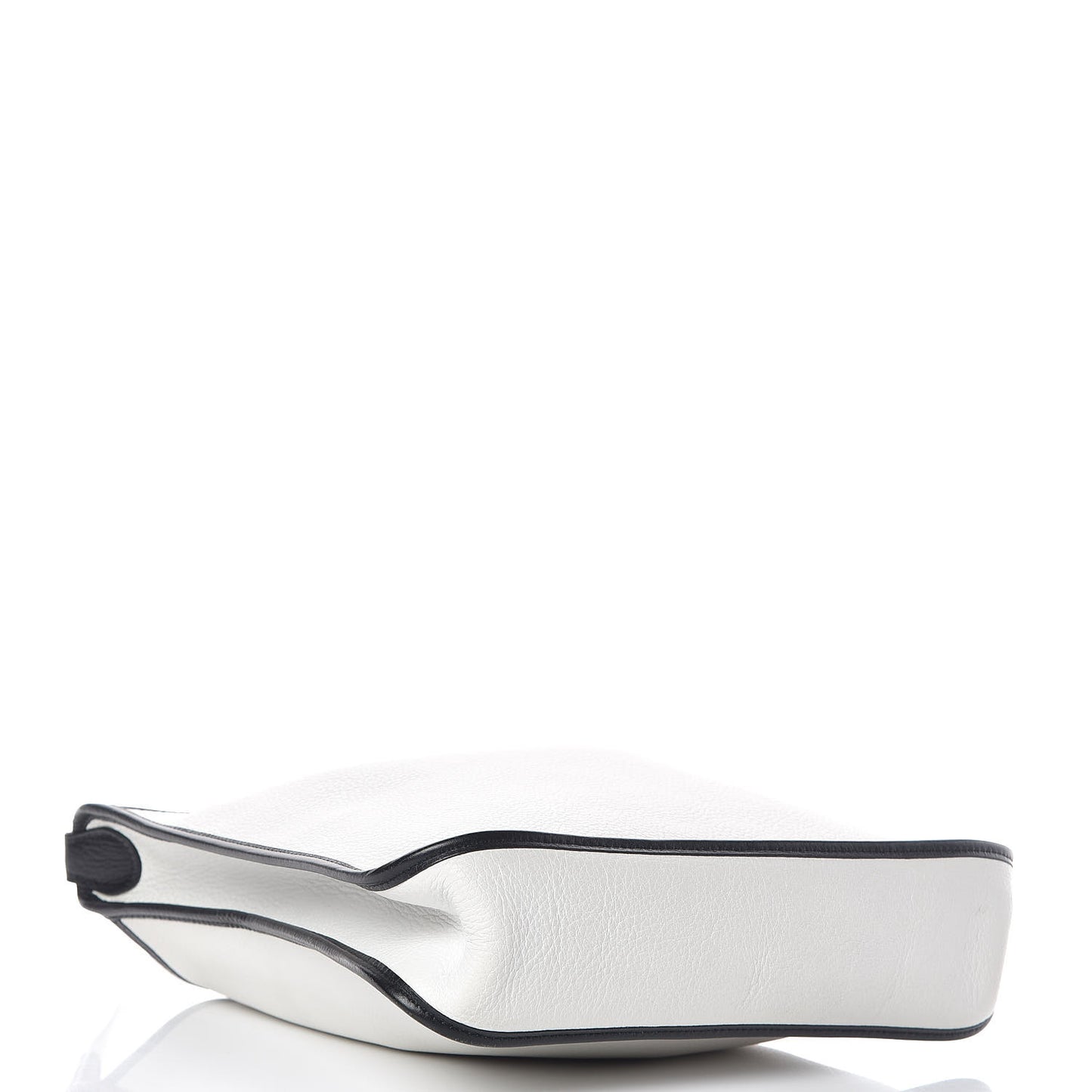 Taurillon Clemence Vespa PM White Black