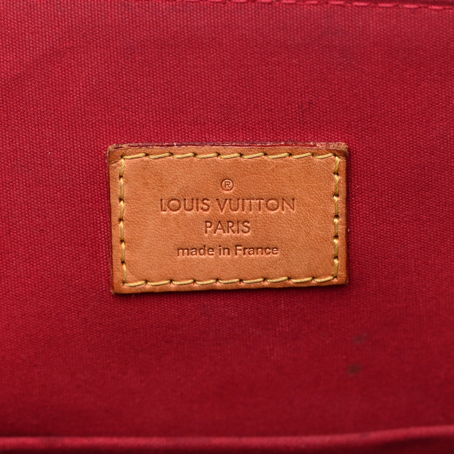 Louis Vuitton Vernis Alma MM Pomme D'Amour 6 of 18