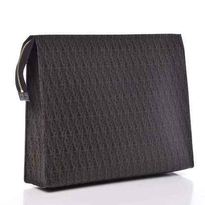 Saint Laurent Toile Classic Monogram Toiletry Bag 3 of 9