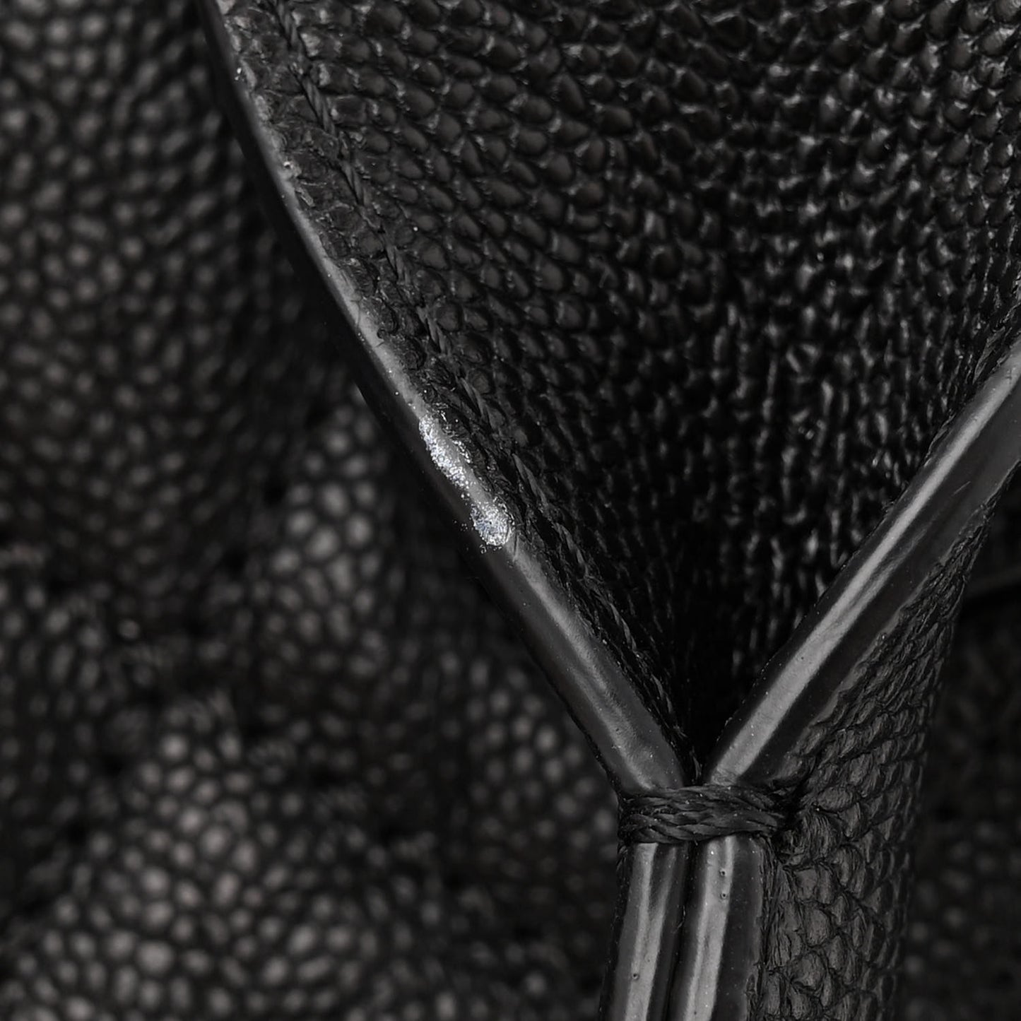 Caviar Quilted Large Urban Companion Top Handle Shopping Tote Black