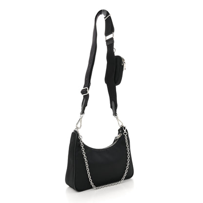 Prada Nylon Re-Edition 2005 Shoulder Bag Black 3 of 10