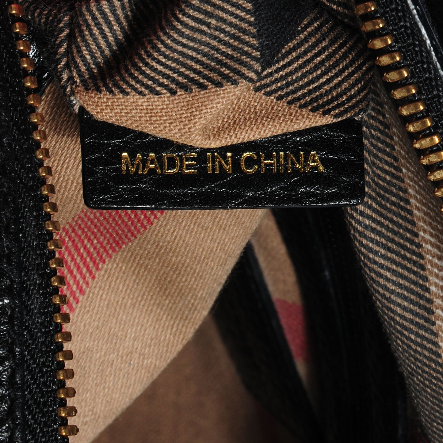 Signature Grain Small Bowler Black
