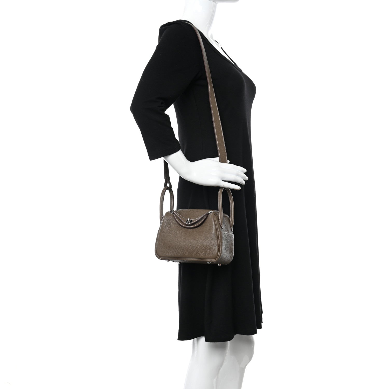 Hermes Taurillon Clemence Mini Lindy 20 Etoupe 2 of 11