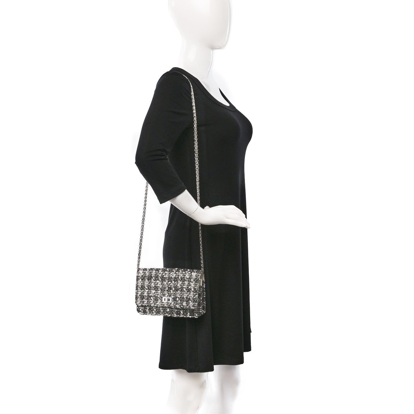 Tweed Quilted Reissue Wallet On Chain WOC White Black
