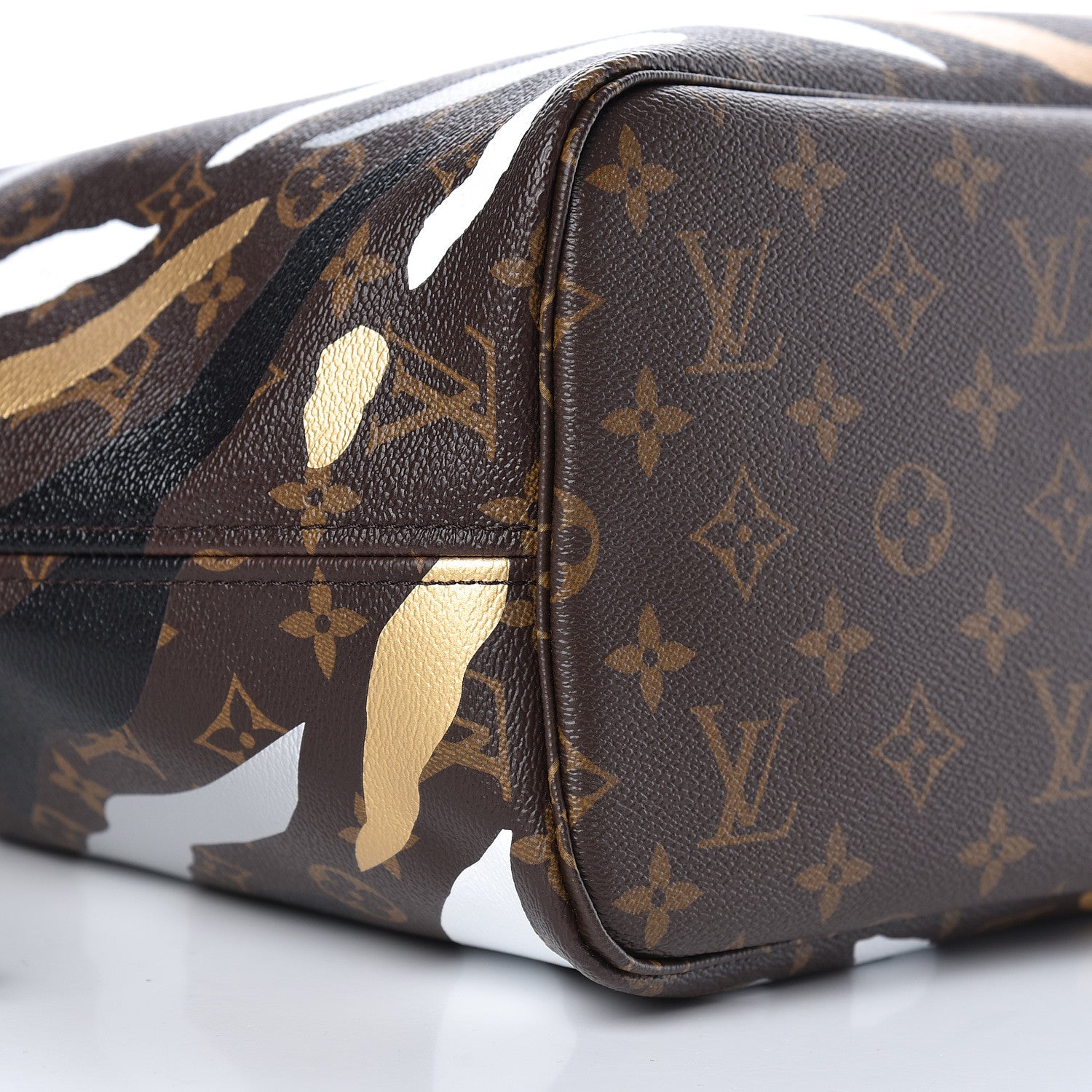 Louis Vuitton X LOL Monogram Neverfull MM Gold Silver 9 of 10