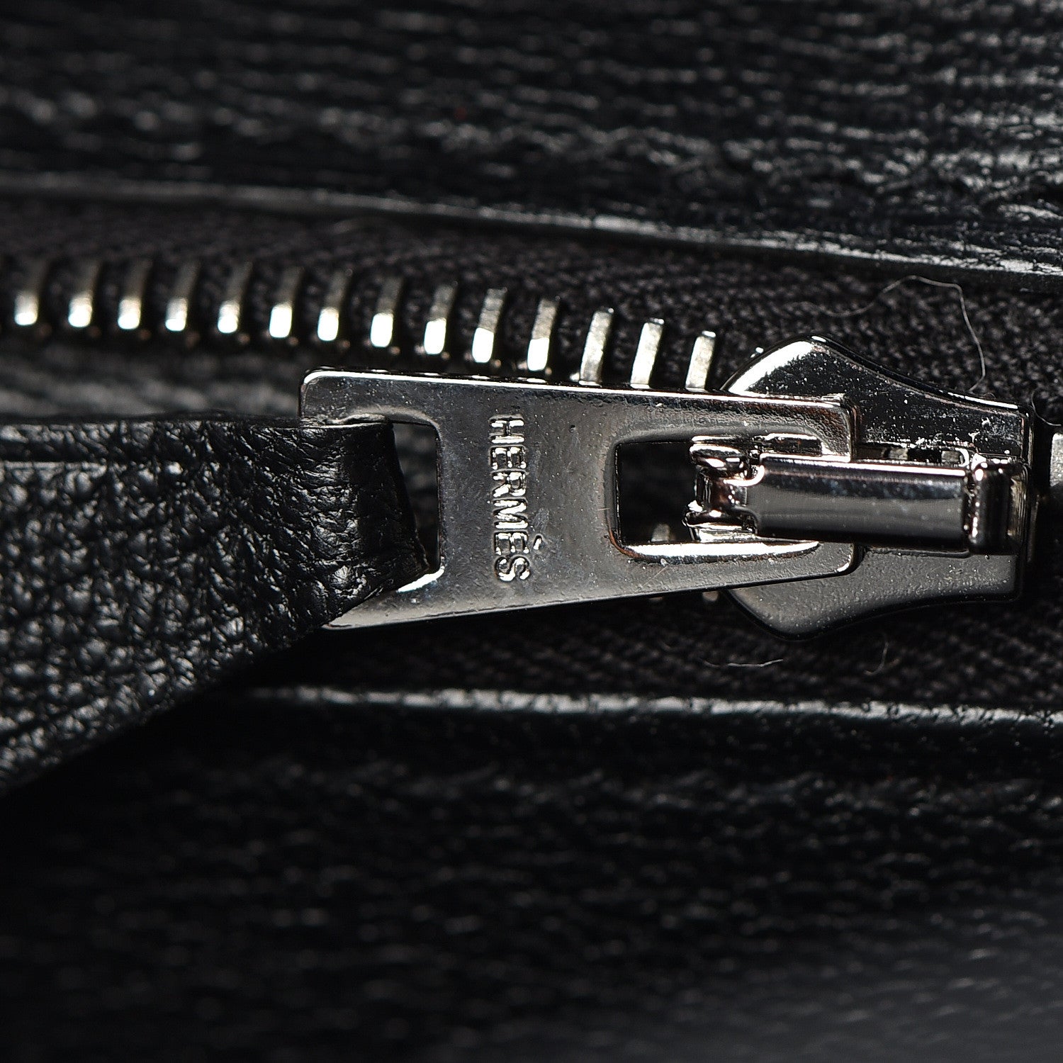 Hermes Shiny Niloticus Crocodile Birkin 25 Black 22 of 36
