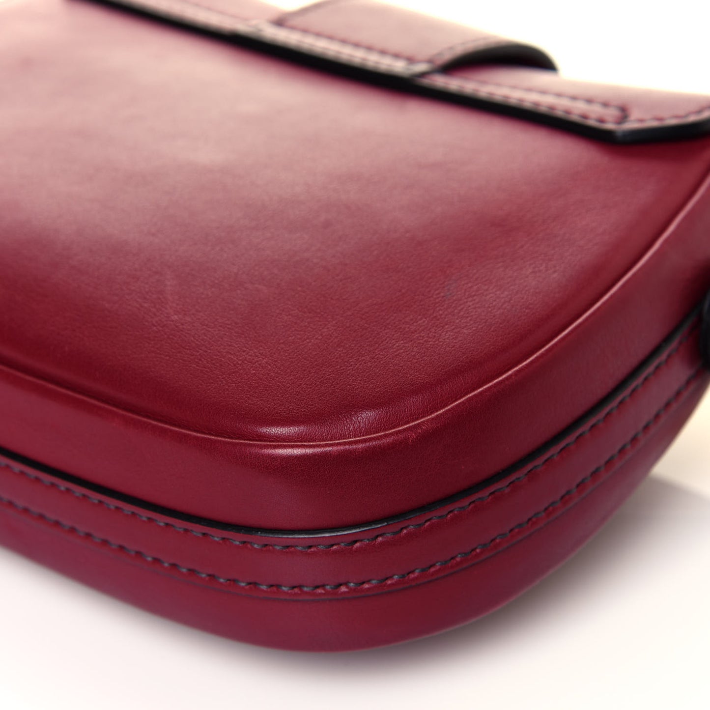Calfskin D Fence Saddle Bag Black Red