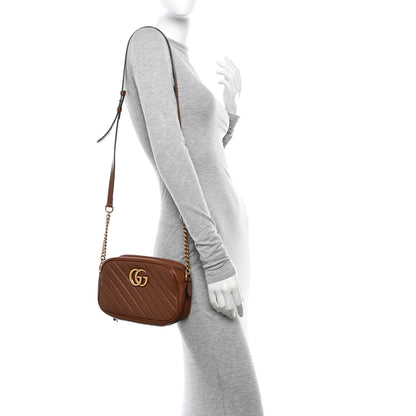 Gucci Glazed Calfskin Matelasse Diagonal Small GG Marmont Chain Shoulder Bag Cuir 2 of 13