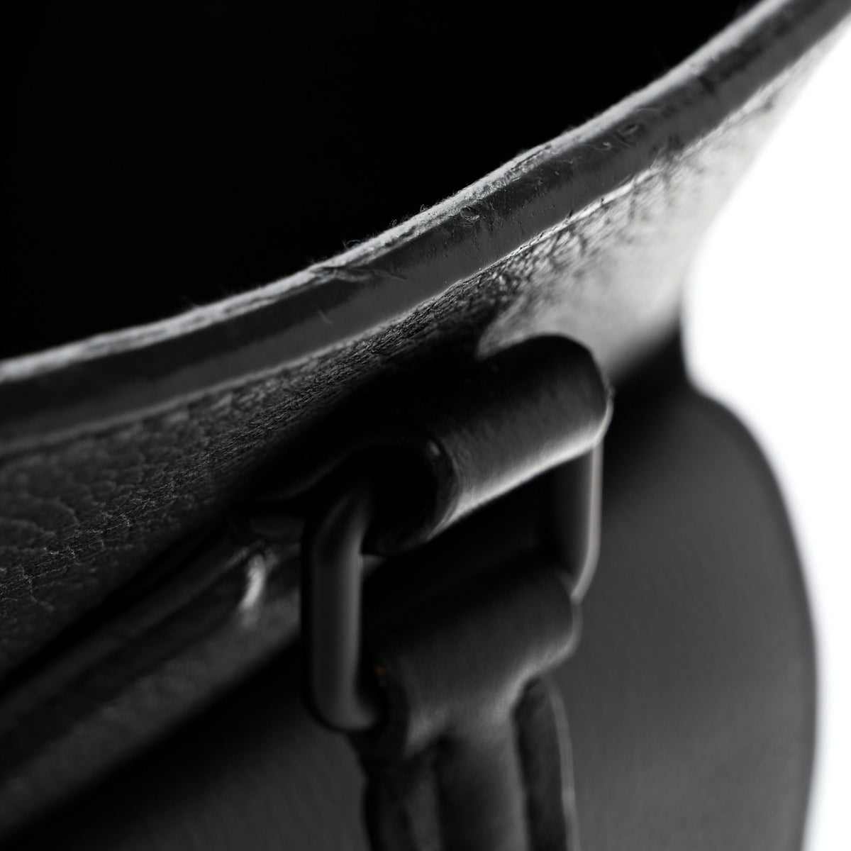 Soft Calfskin Lockme Tote MM Black