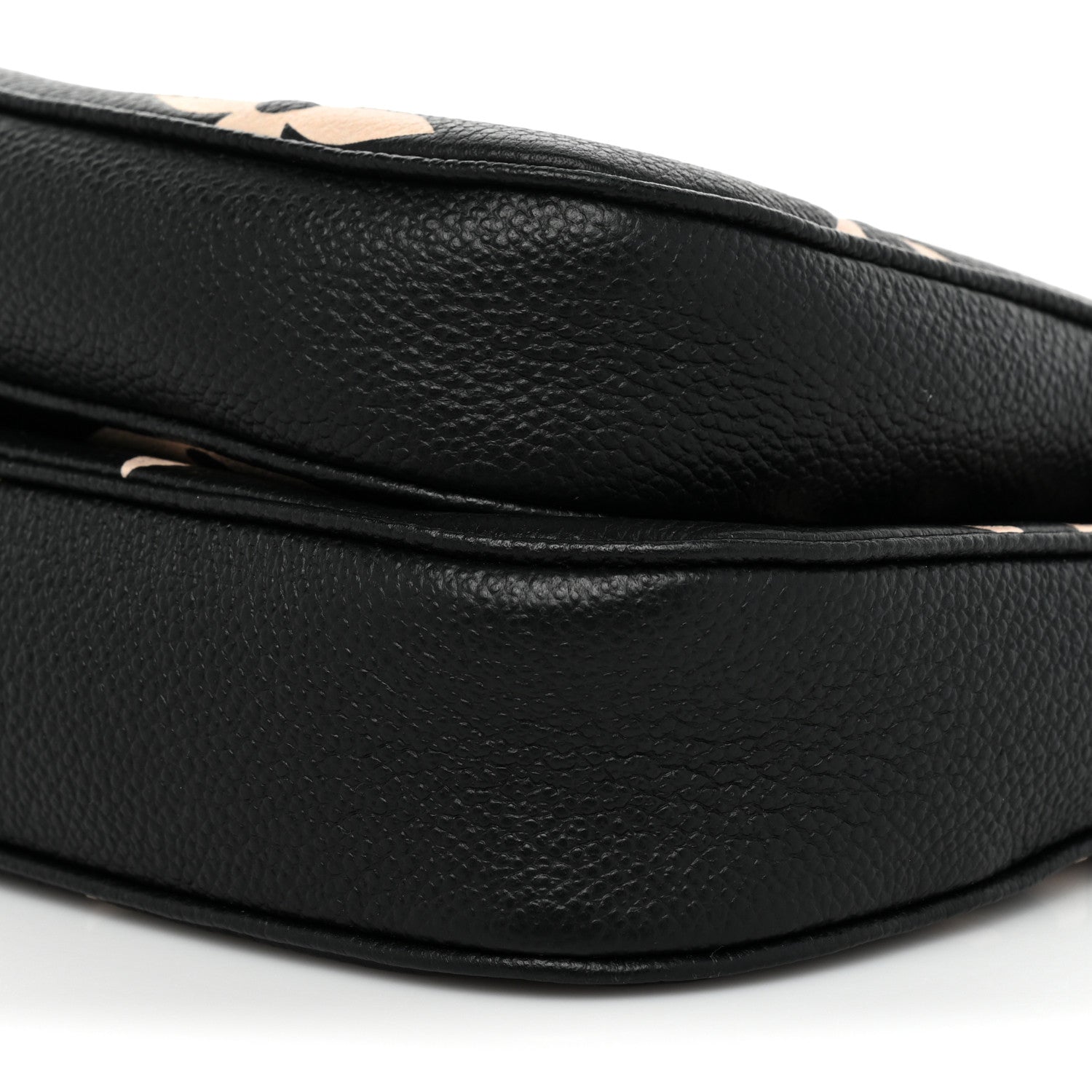 Louis Vuitton Empreinte Monogram Giant Multi Pochette Accessories Black Beige 8 of 9