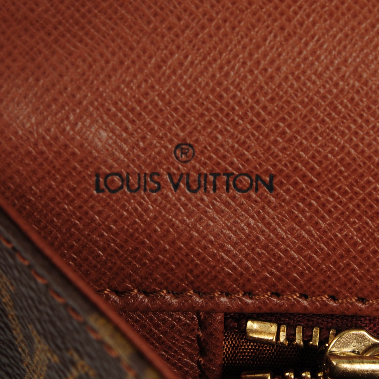 Louis Vuitton Monogram Pochette Dame 29 6 of 7