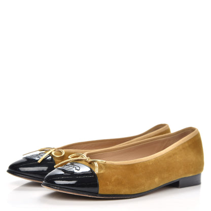 Chanel Velvet Patent Calfskin Cap Toe Ballerina Flats 37.5 Gold Black 3 of 9