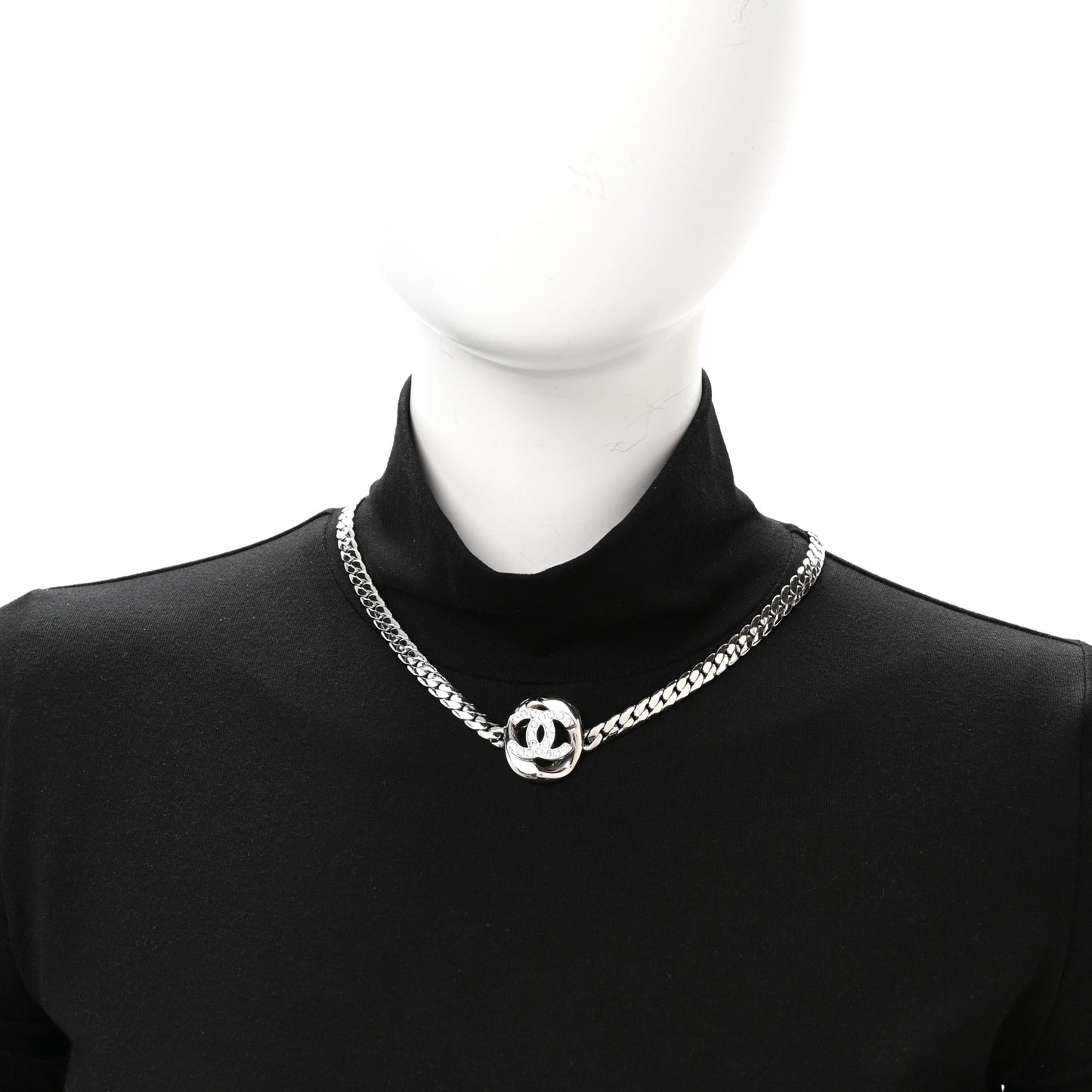 Metal Crystal CC Choker Necklace Silver