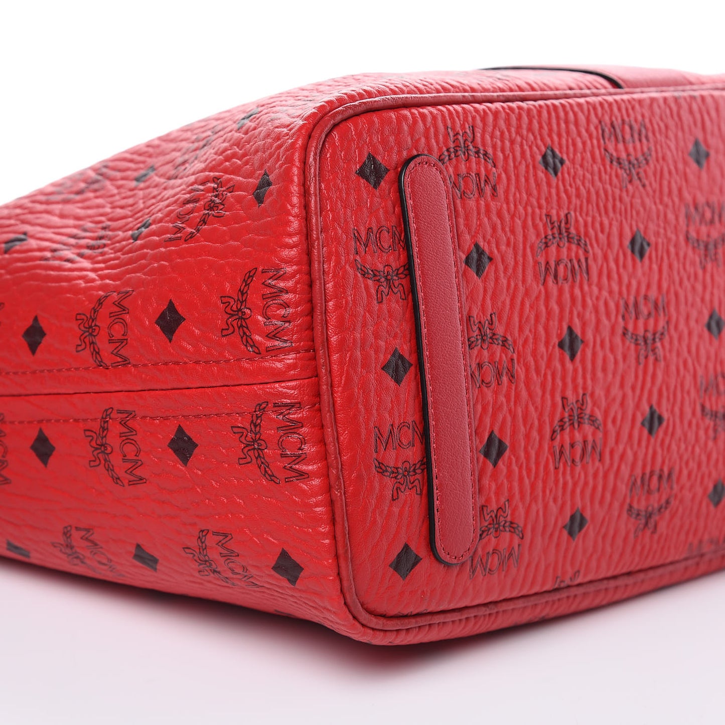 Visetos Medium Liz Reversible Shopper Tote Ruby Red