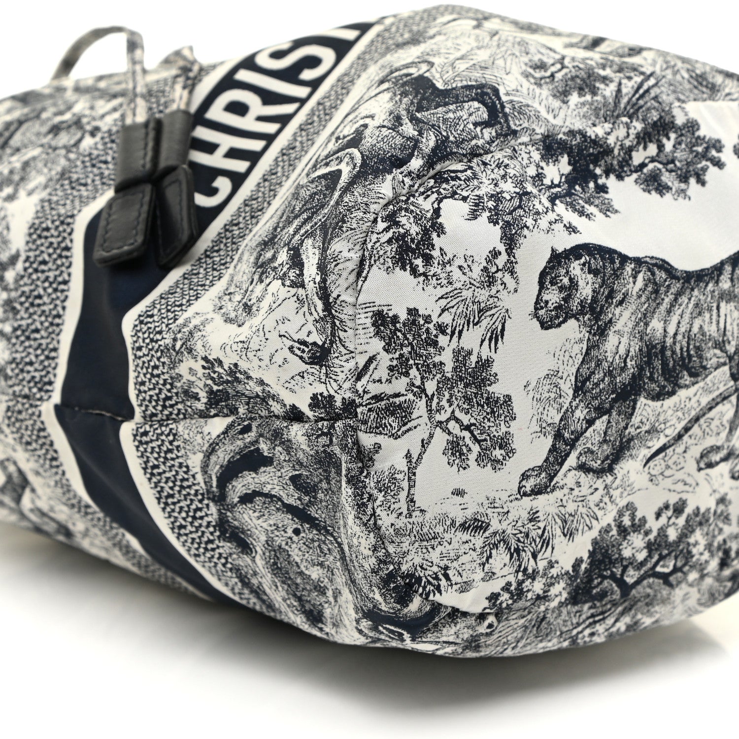 Christian Dior Technical Fabric Embroidered Toile De Jouy Sauvage DiorTravel Pouch Blue 9 of 11