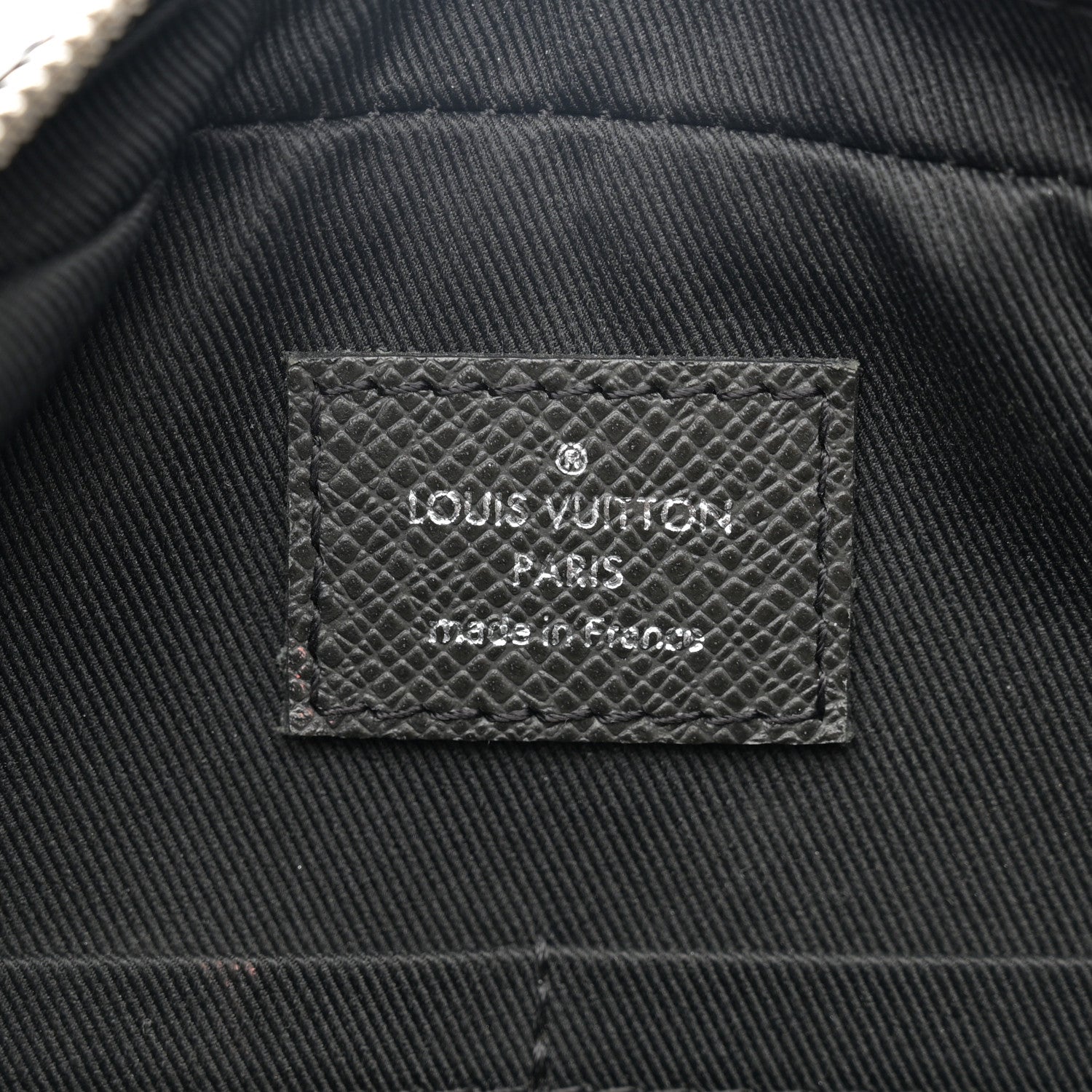 Louis Vuitton Taiga Porte Documents Voyage PM Ardoise 6 of 15