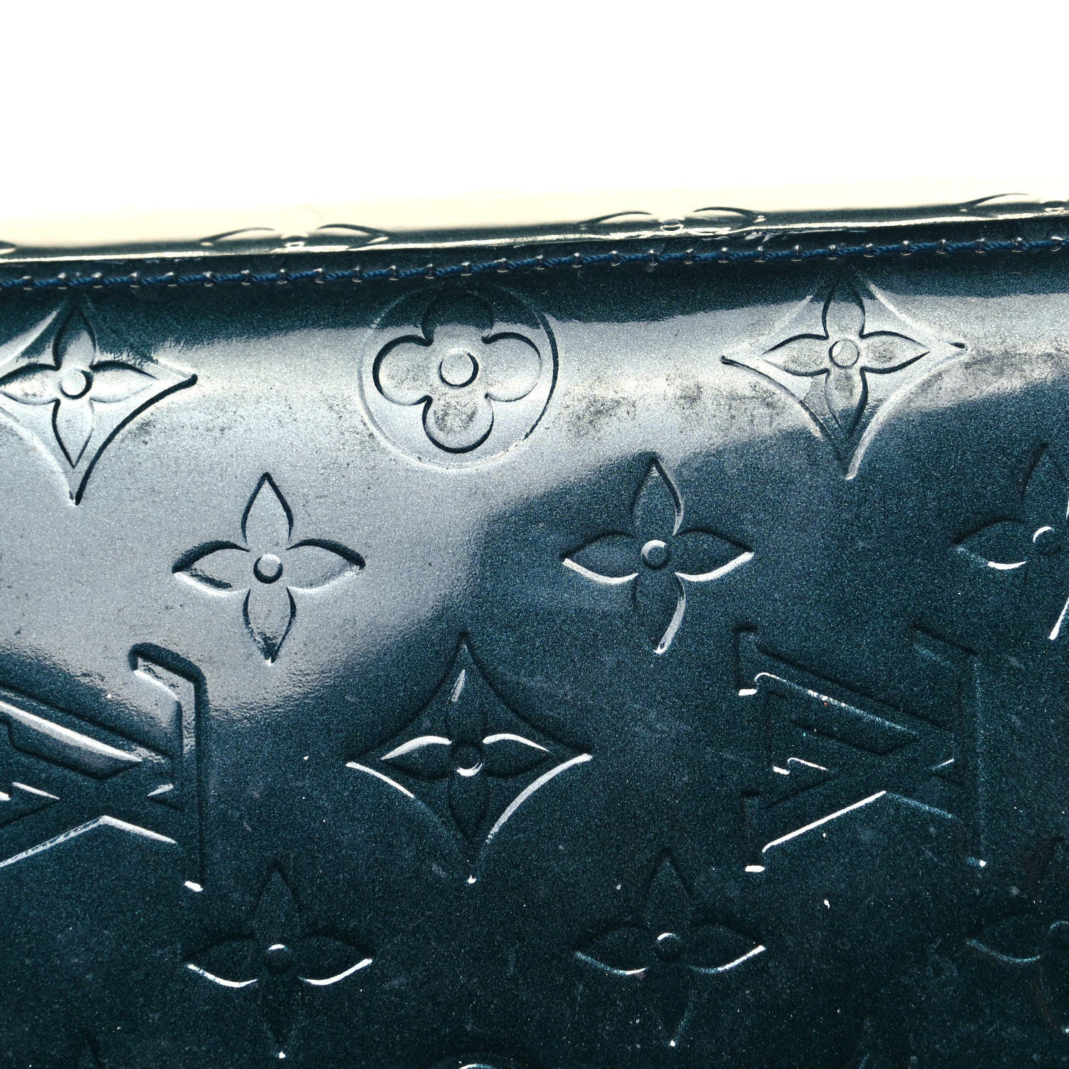 Louis Vuitton Vernis Bellevue GM Blue Nuit 21 of 21