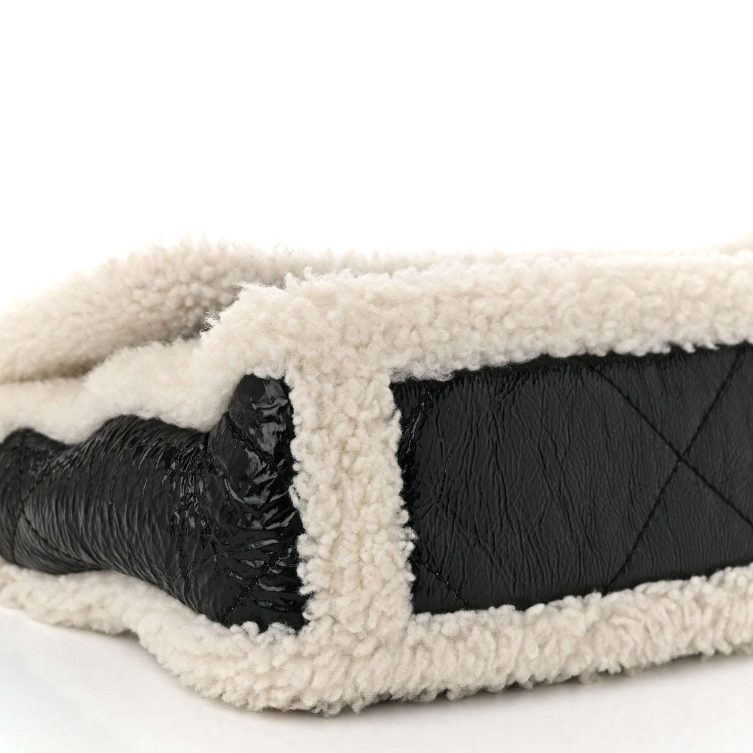 Chanel Crumpled Calfskin Shearling Sheepskin Quilted Medium Chanel 19 Flap Black 9 of 10