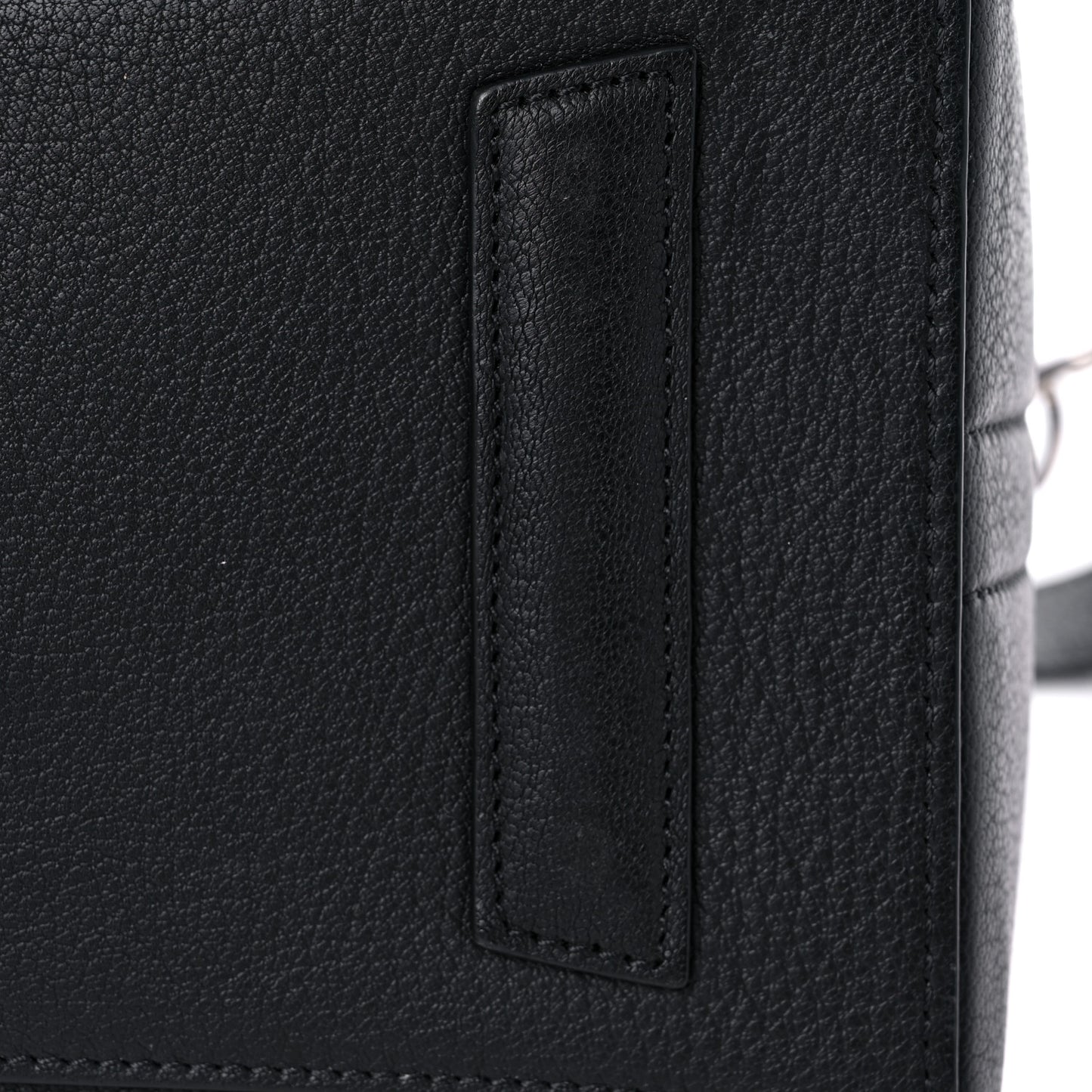 Sugar Goatskin Medium Antigona Black