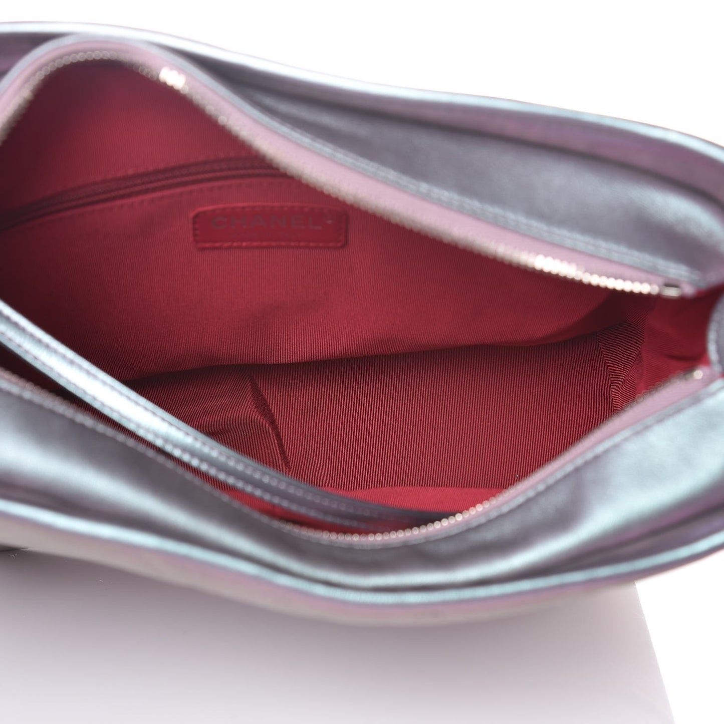 Iridescent Lambskin Calfskin Quilted Medium Gabrielle Hobo Light Purple