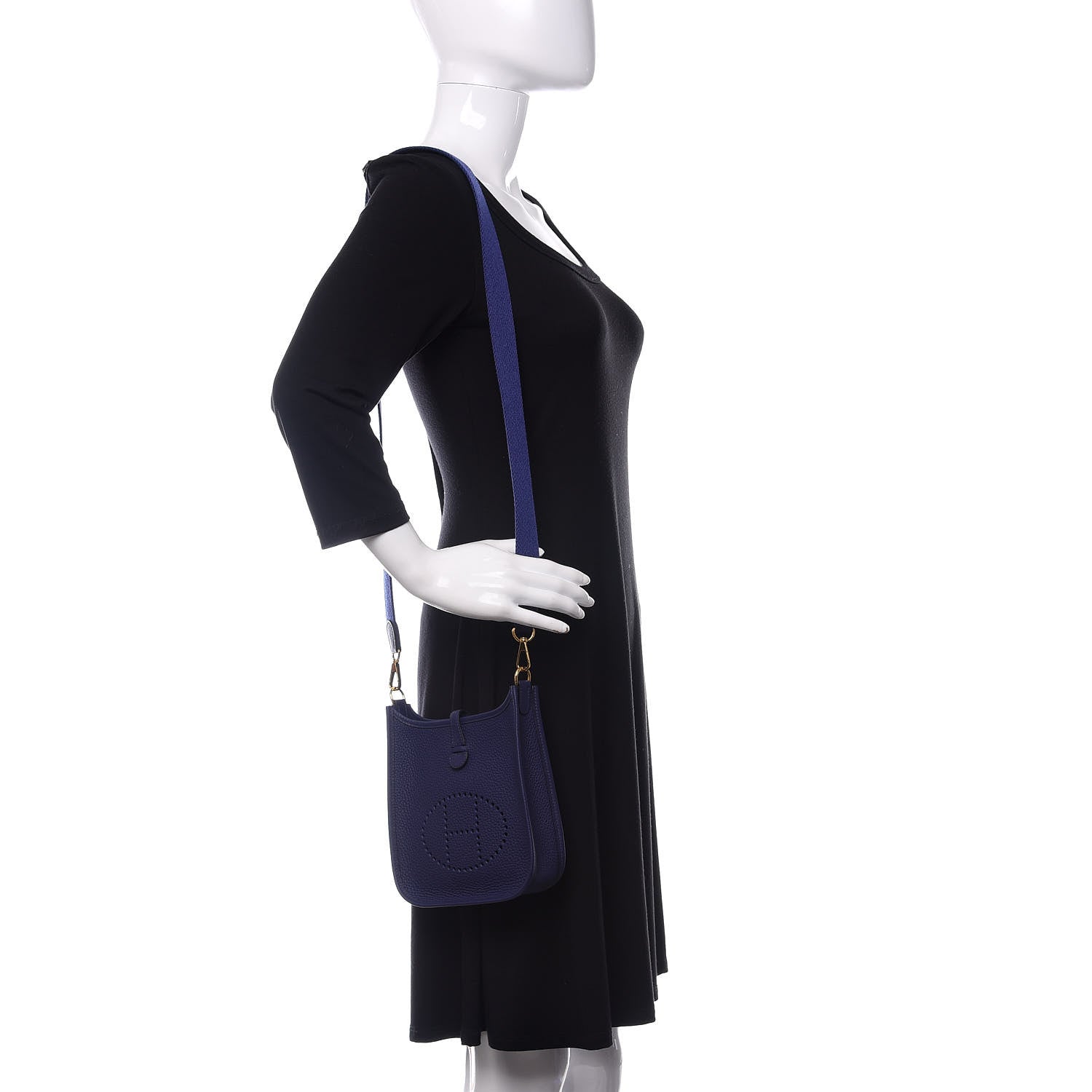Hermes Taurillon Clemence Evelyne TPM Bleu Encre 2 of 11