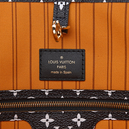 Louis Vuitton Monogram Giant Jungle Neverfull MM Black 6 of 11