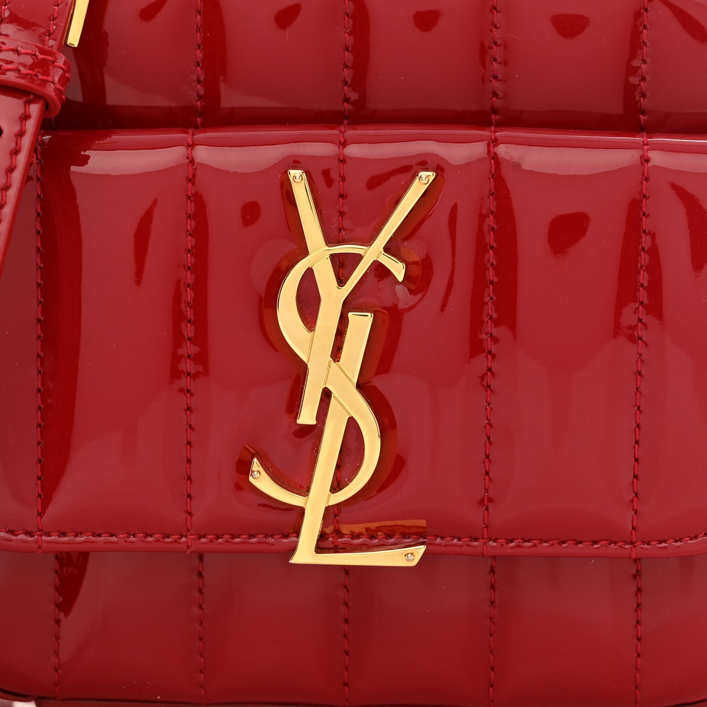 Patent Matelasse Monogram Toy Vicky Camera Bag Red